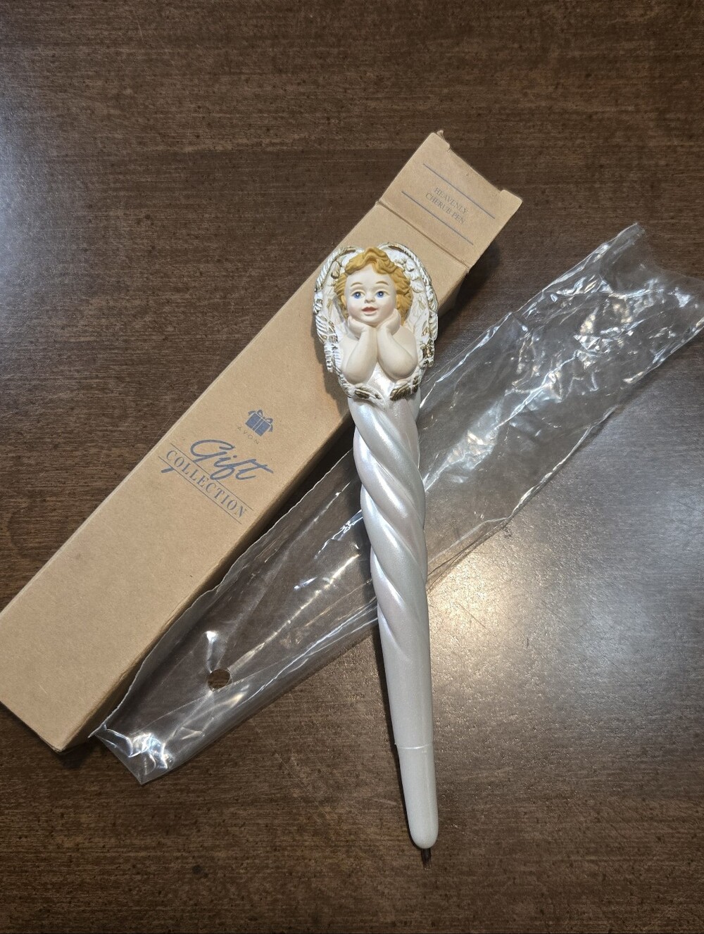 Vintage 1997 Avon Gift Collection Heavenly Cherub Pen New In Original Package